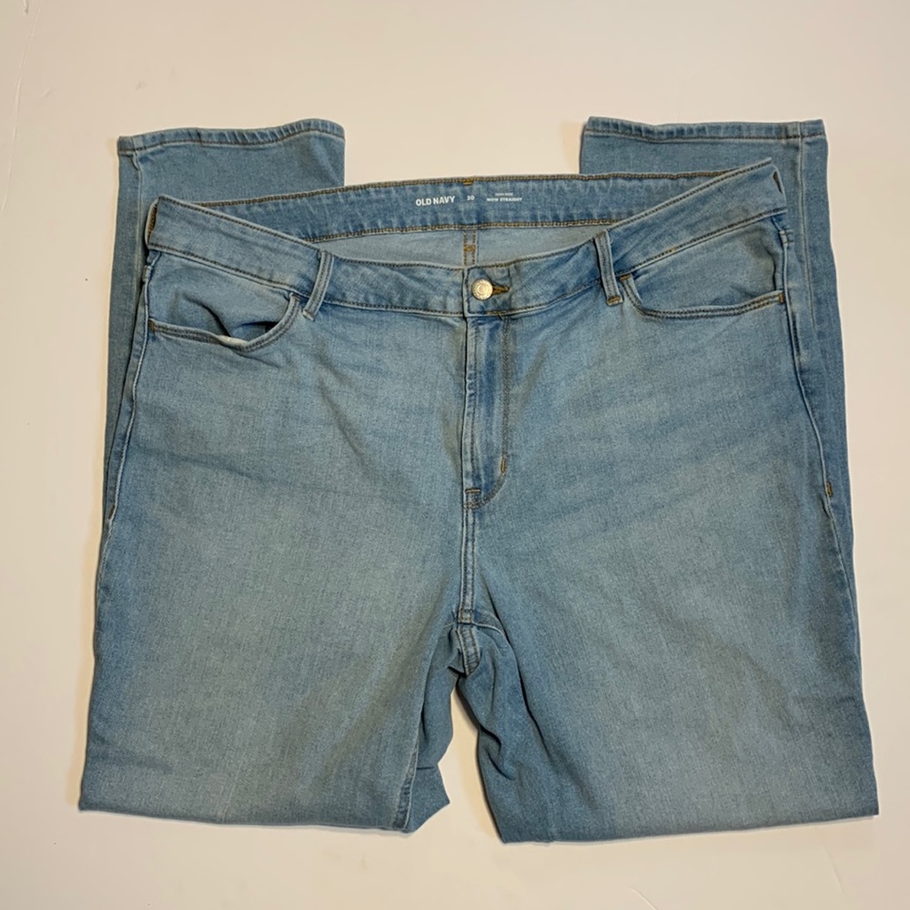 Old Navy Women’s Wow Jeans NWOT